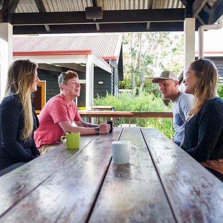 Margaret River Backpackers Yha Albergue Exterior foto