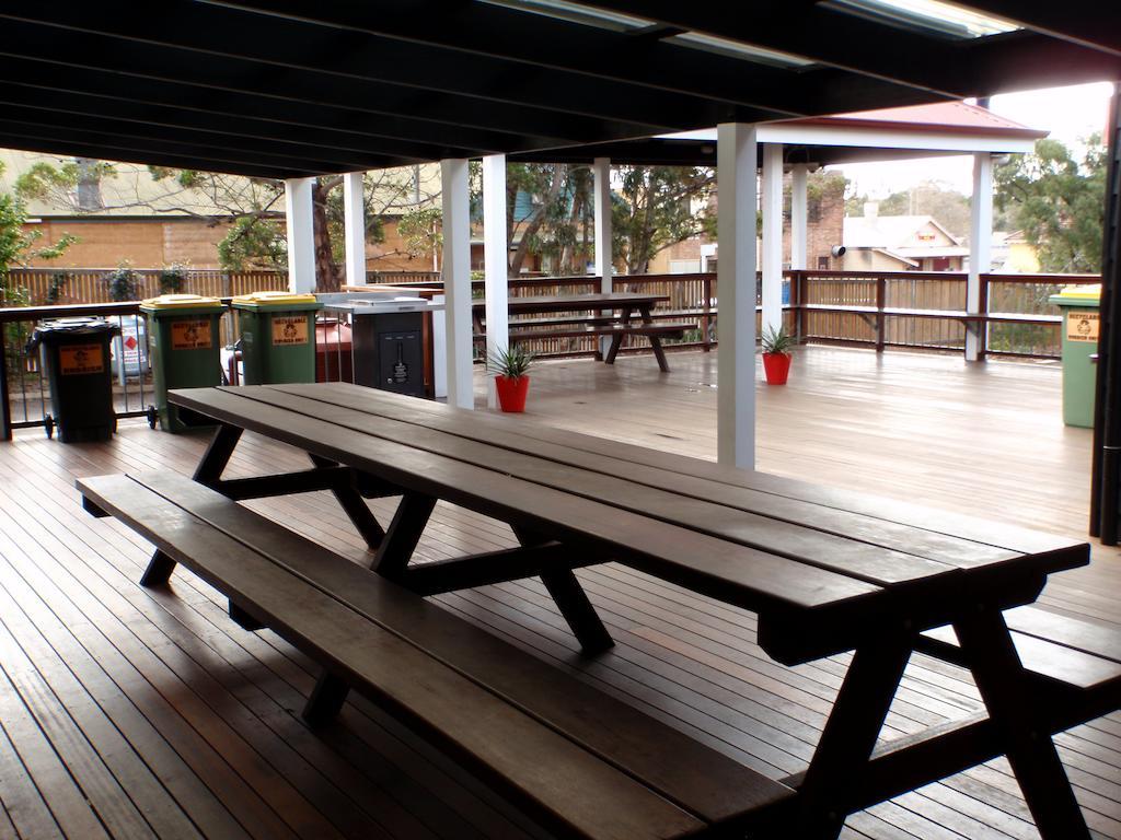 Margaret River Backpackers Yha Albergue Exterior foto