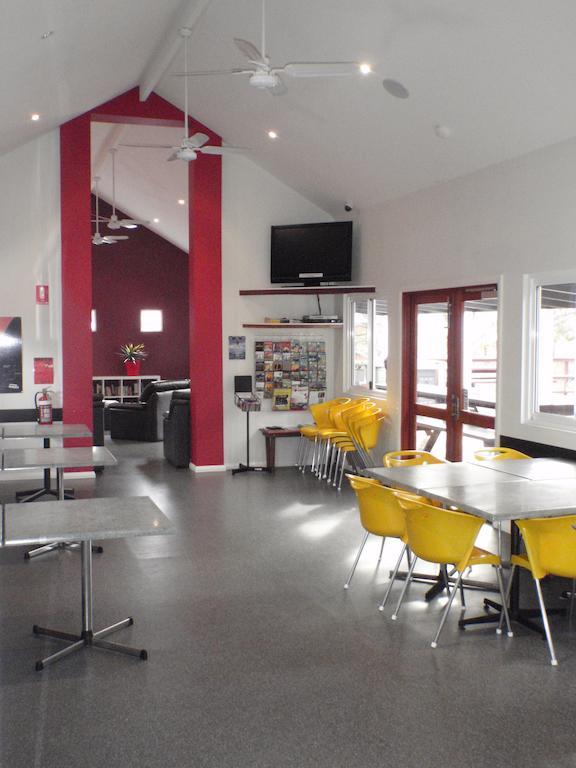 Margaret River Backpackers Yha Albergue Exterior foto